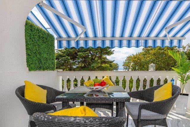 Villa Lara เคลโนวีซา ภายนอก รูปภาพ