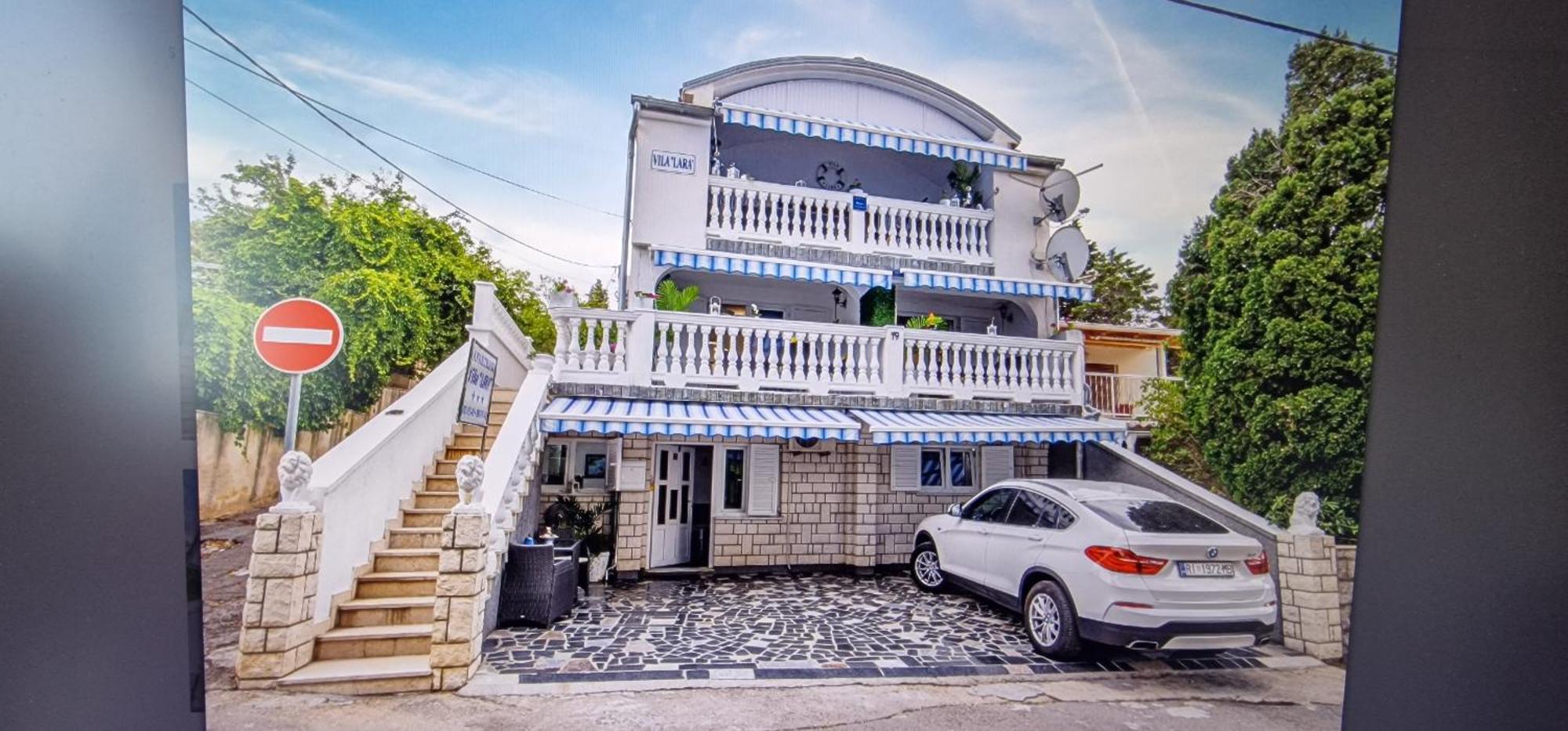Villa Lara เคลโนวีซา ภายนอก รูปภาพ