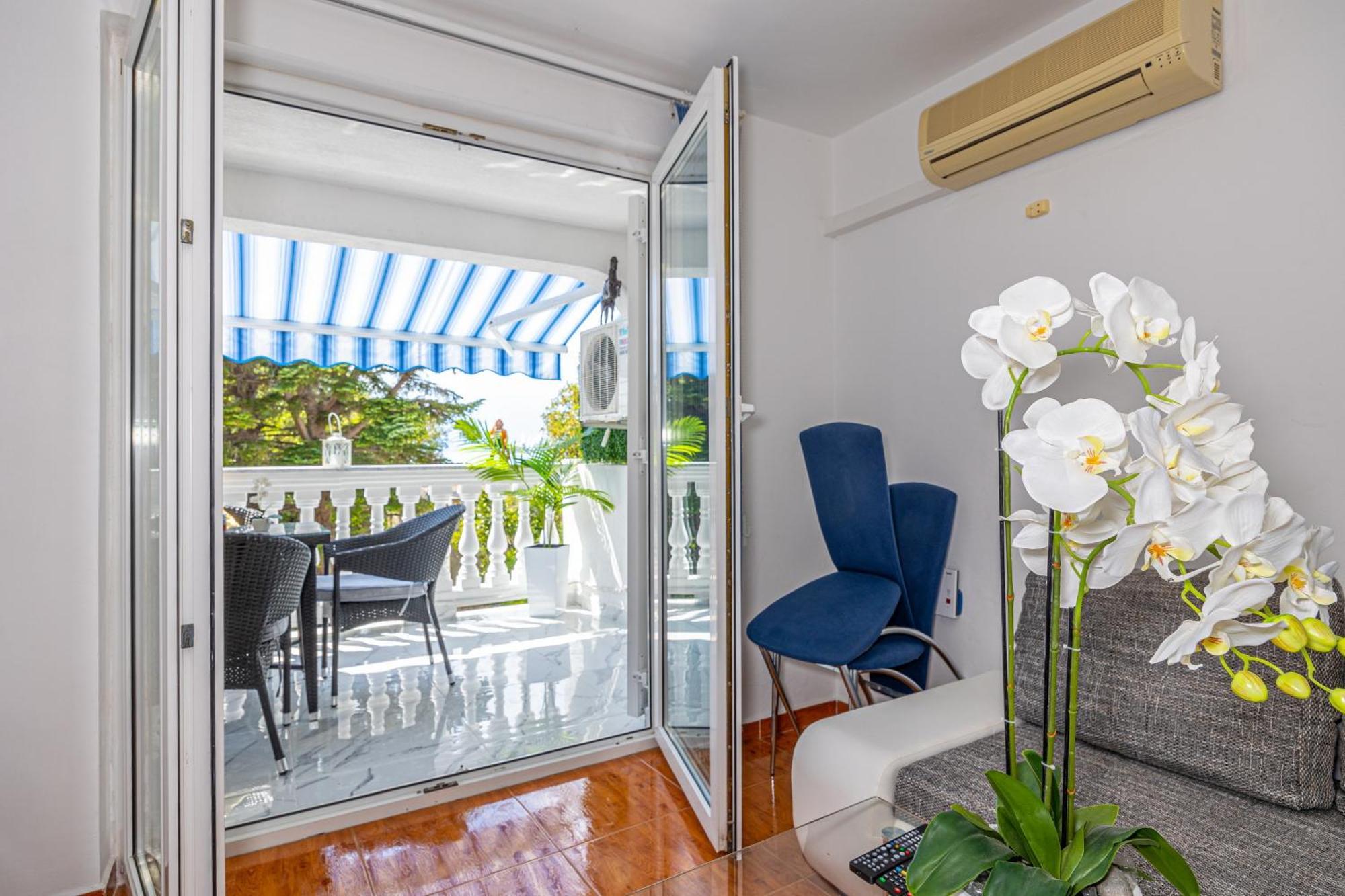 Villa Lara เคลโนวีซา ภายนอก รูปภาพ