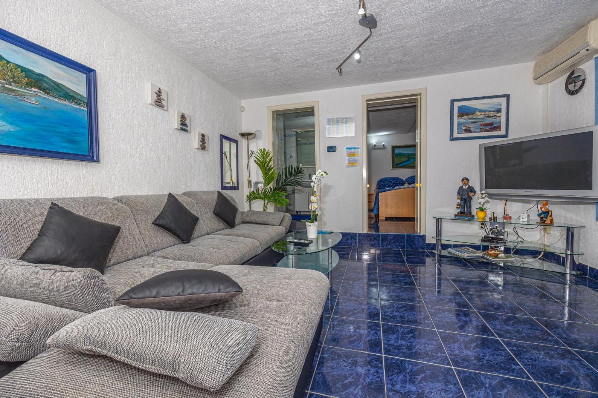 Villa Lara เคลโนวีซา ภายนอก รูปภาพ